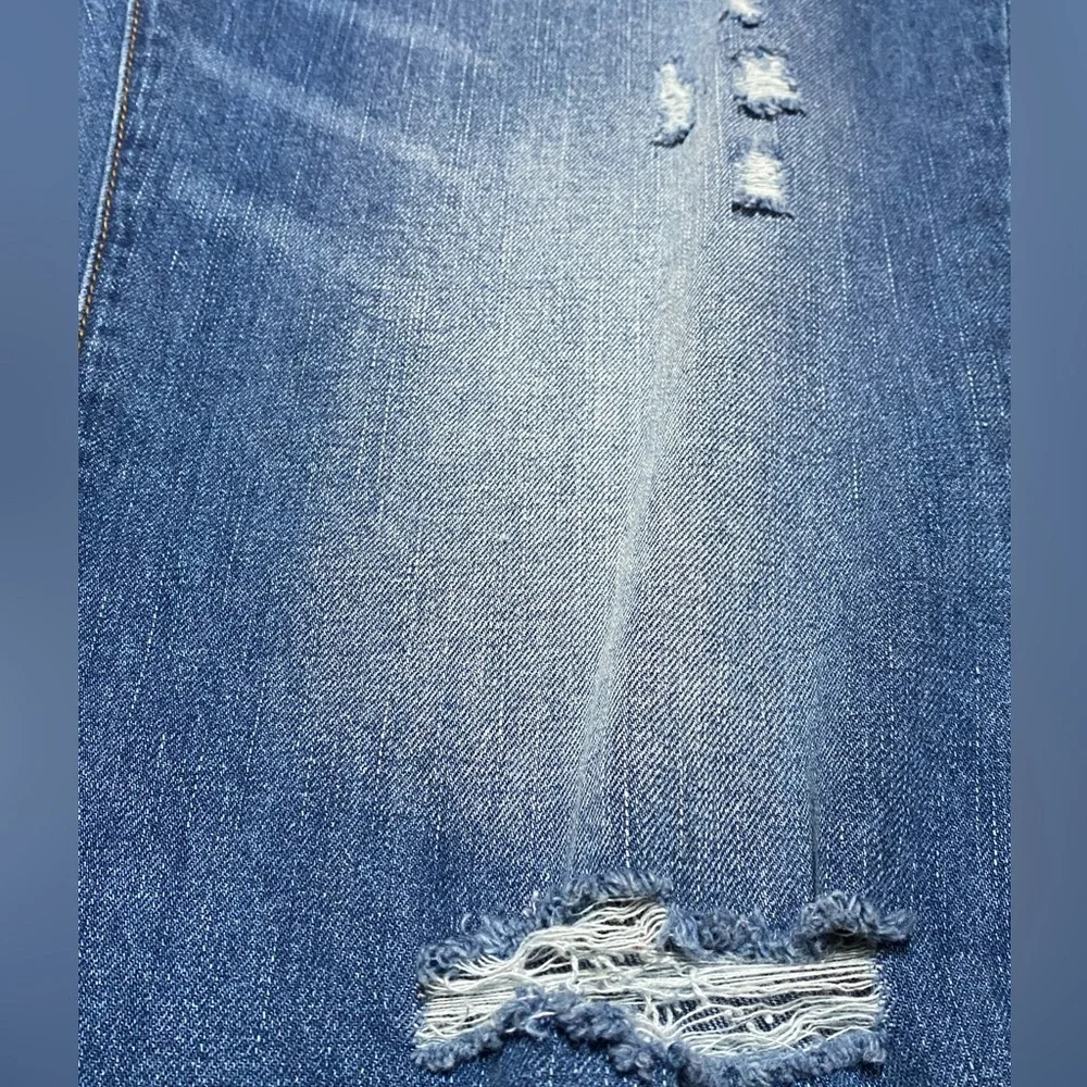 Flamingo Straight Leg Jeans Women’s L Medium Wash Casual Distressed Denim New